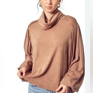 Mustard Seed Baloon Sleeve Turtleneck Top